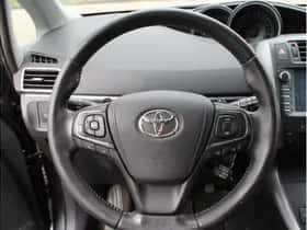 Toyota Verso (2016) thumbnail 11