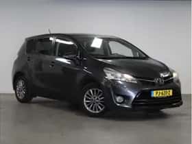 Toyota Verso (2016) thumbnail 4