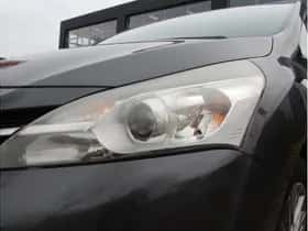 Toyota Verso (2016) thumbnail 5