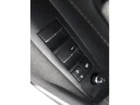 Toyota Corolla (2024) thumbnail 11