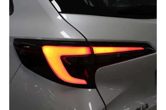 Toyota Corolla (2024) thumbnail 6