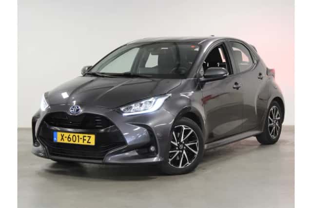 Toyota Yaris (2023) thumbnail 1