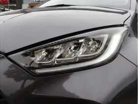 Toyota Yaris (2023) thumbnail 5