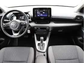 Toyota Yaris (2023) thumbnail 10