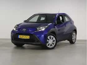 Toyota Aygo X (2024) thumbnail 1