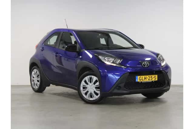 Toyota Aygo X (2024) thumbnail 4