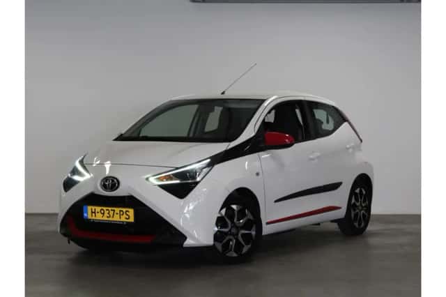 Toyota Aygo (2020) thumbnail 1