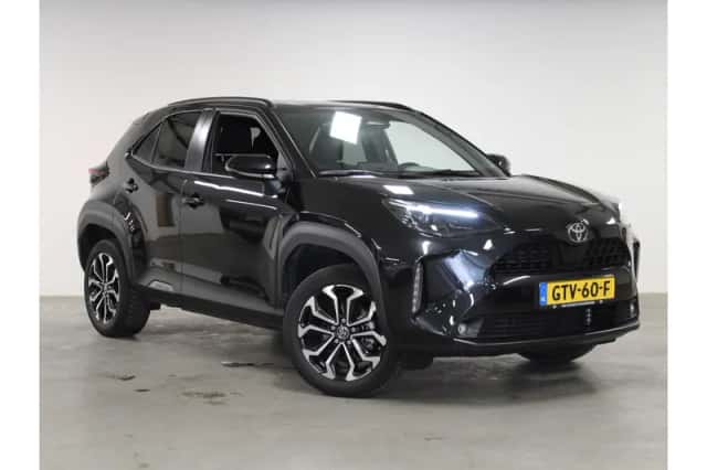 Toyota Yaris Cross (2024) thumbnail 4