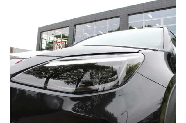 Toyota Yaris Cross (2024) thumbnail 5