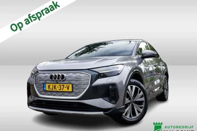 Audi Q4 (2022) thumbnail 1