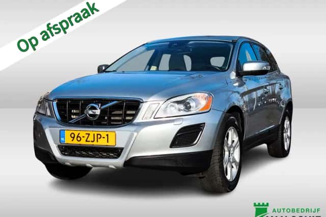 Volvo XC60 (2012) thumbnail 1