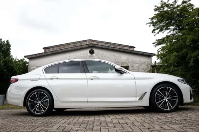 BMW 5-Serie (2021) thumbnail 4