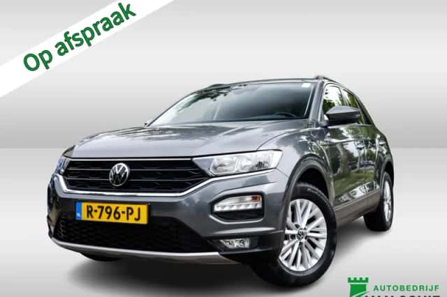 Volkswagen T-Roc (2022) thumbnail 1