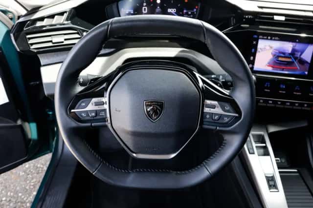 Peugeot 308 (2023) thumbnail 6