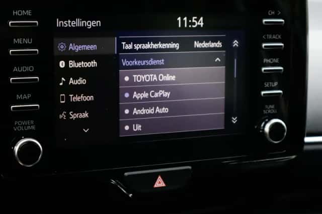 Toyota Yaris (2021) thumbnail 6