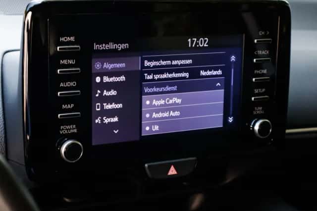 Toyota Yaris (2021) thumbnail 6