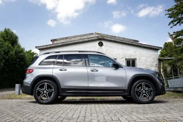 Mercedes-Benz GLB-Klasse (2022) thumbnail 4
