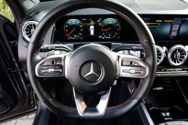 Mercedes-Benz GLB-Klasse (2022) thumbnail 6