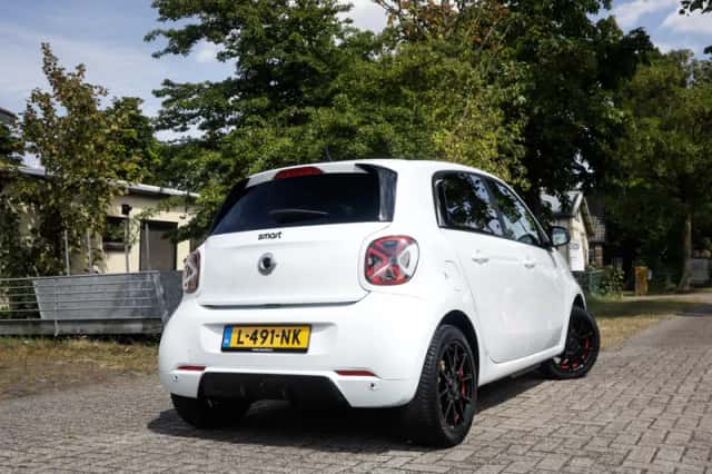 Smart Forfour (2021) thumbnail 2