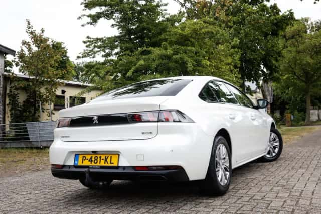 Peugeot 508 (2022) thumbnail 2