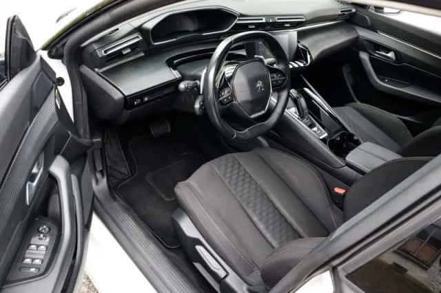 Peugeot 508 (2022) thumbnail 3
