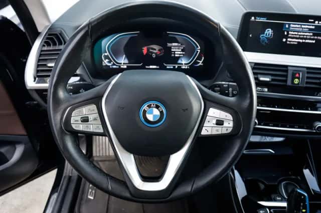 BMW iX3 (2021) thumbnail 5