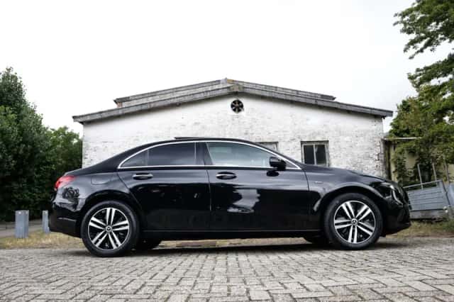 Mercedes-Benz A-Klasse (2020) thumbnail 4