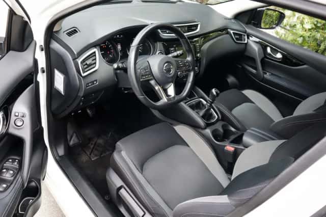 Nissan Qashqai (2021) thumbnail 5