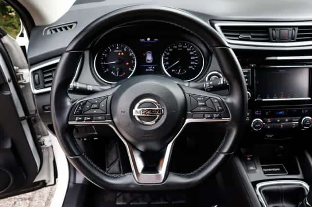 Nissan Qashqai (2021) thumbnail 6