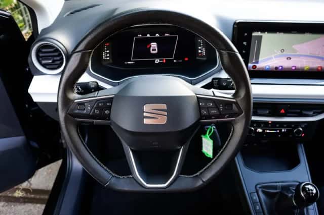 SEAT Ibiza (2023) thumbnail 5