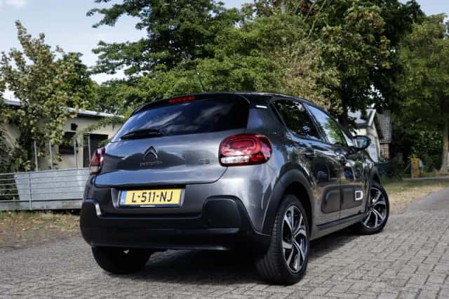 Citroën C3 (2021) thumbnail 2