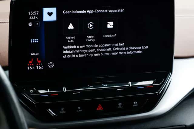 Volkswagen ID.4 (2021) thumbnail 6