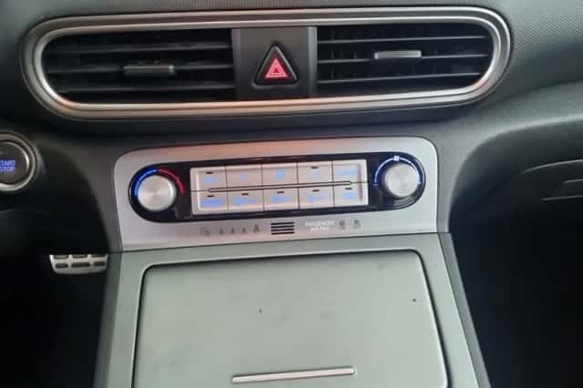 Hyundai Kona (2020) thumbnail 5
