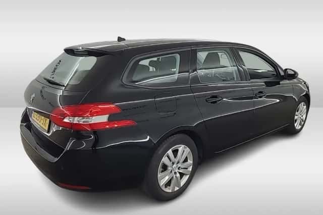 Peugeot 308 (2021) thumbnail 2