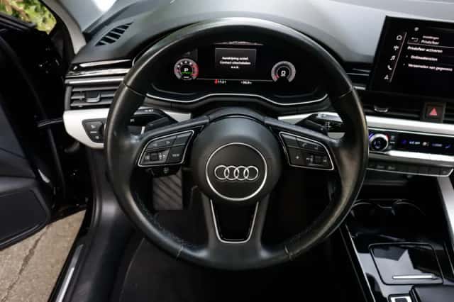 Audi A4 (2022) thumbnail 5