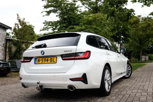 BMW 3-Serie (2021) thumbnail 2
