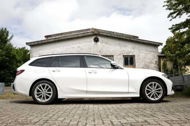 BMW 3-Serie (2021) thumbnail 4