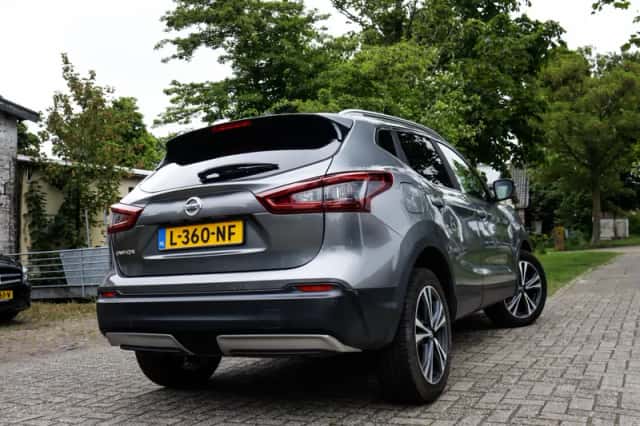 Nissan Qashqai (2021) thumbnail 2