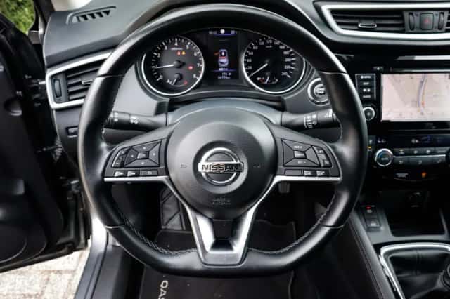 Nissan Qashqai (2021) thumbnail 6