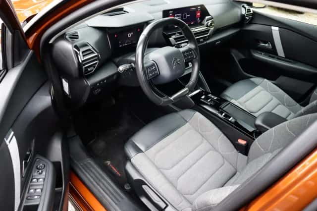 Citroën C4 (2021) thumbnail 3