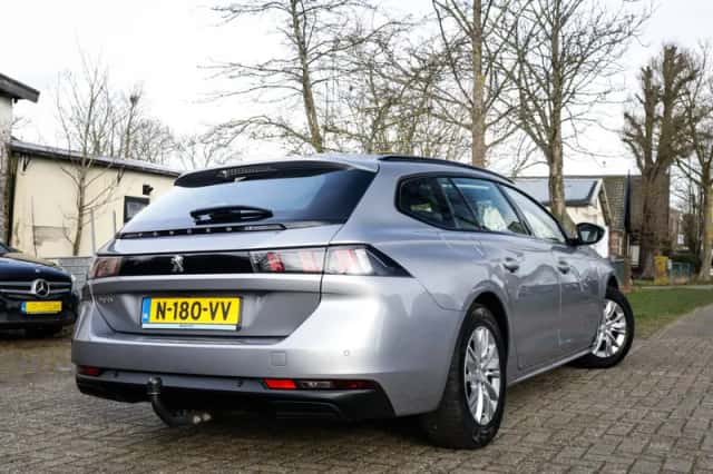 Peugeot 508 (2022) thumbnail 2