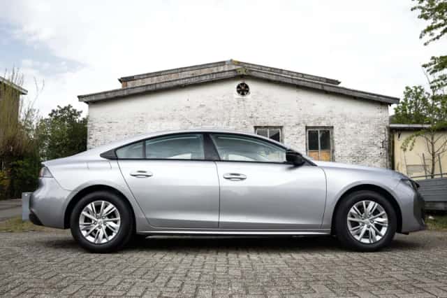 Peugeot 508 (2022) thumbnail 4