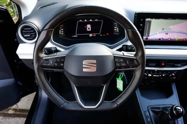 SEAT Ibiza (2023) thumbnail 5