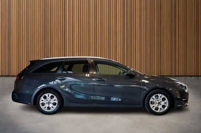 Kia Ceed (2022) thumbnail 4