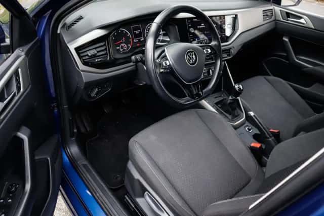 Volkswagen Polo (2021) thumbnail 3