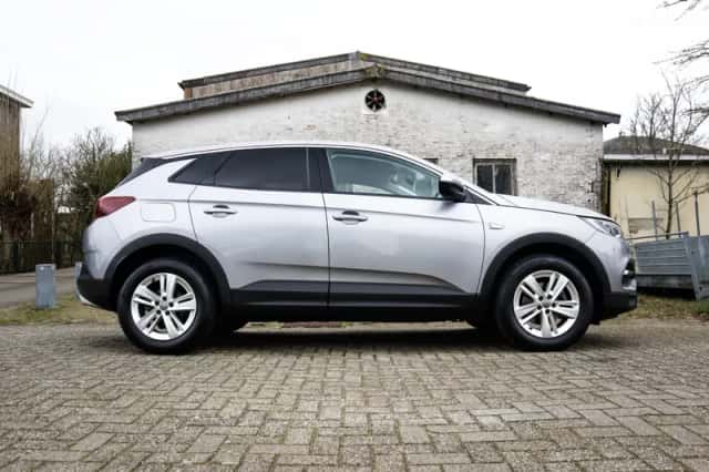 Opel Grandland X (2021) thumbnail 4