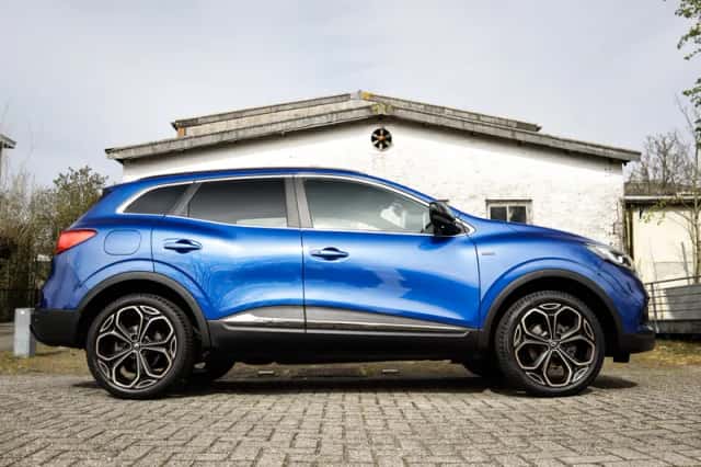 Renault Kadjar (2022) thumbnail 4