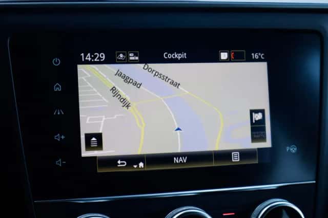 Renault Kadjar (2022) thumbnail 6