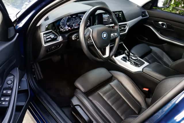 BMW 3-Serie (2022) thumbnail 3