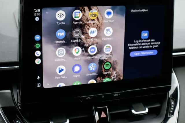 Toyota Corolla (2024) thumbnail 6
